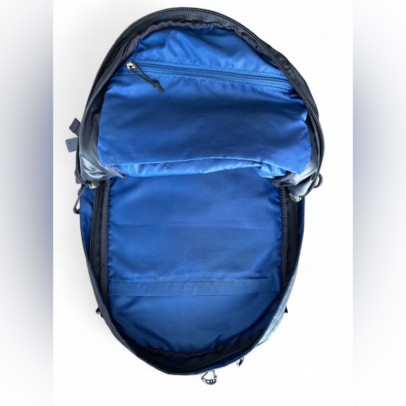 Osprey Nova Navy Blue Laptop Backpack 24/7 Series - Picture 4 of 6